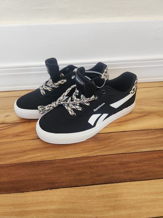 Reebok Shoes - Reebok Leopard Print Shoes Brown Black White Low Top Comfort Size 8.5 NEW